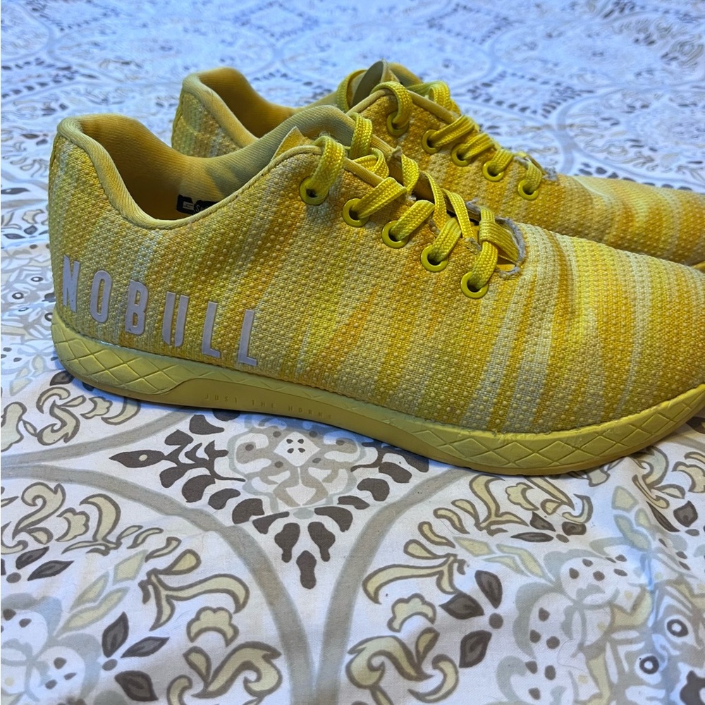 Yellow lightly stripped NoBull.